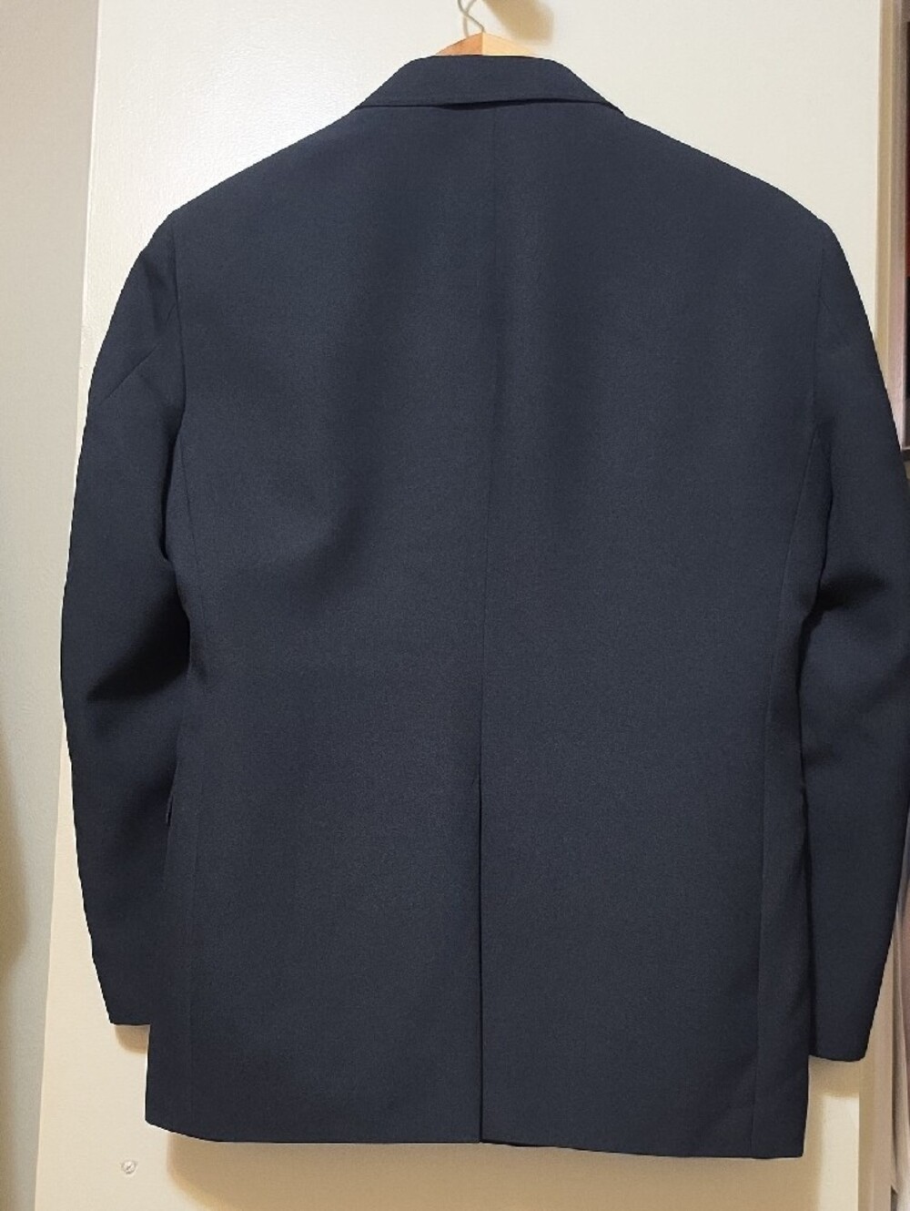 Haggar Navy Blazer with Gold Buttons - Picture 7 of 8